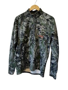 SITKA Traverse Optifade Forrest Camp Pullover Long Sleeve Shirt 1/4 Zip Medium